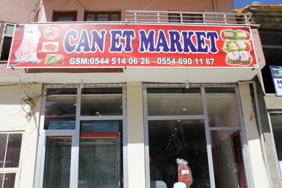 CAN ET MARKET İSMET & SAMİ CAN: Bizi yaratan ALLAH a şükürler Olsun, Bütün Müslümanlara Hayırlı Olsun, Ramazan Bayramınız Mübarek Olsun.