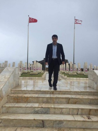 ŞEMDİNLİ GÜVENLİK KORUCULARI, GAZİ VE ŞEHİT AİLELERİ DERNEĞİ BAŞKANI UBEYDULLAH ŞEN: Saygıdeğer Şemdinlili Dostlarım. Tüm islam aleminin Kurban Bayramını sevdiklerinizle beraber sağlık ve huzur içinde geçirmenizi dilerim. Bu bayramın tüm insanlığa, ülkemize, milletimize ve devletimize hayırlar getirmesini diliyorum..