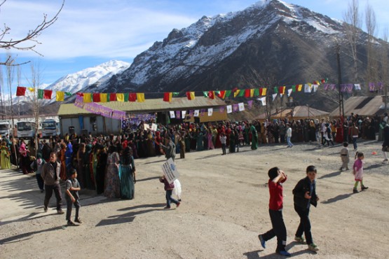Şemdinli'de 'Kadınlar Günü' coşkuyla kutlandı: FOTO: Servan ÖZEL