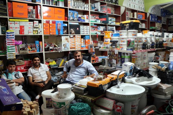 Damağınızı, ruhunuzu ve çevrenizi tadlandıran, mutlu, umutlu, bereketli bir bayram dileriz. Bülent Geylani Baran İnşaat