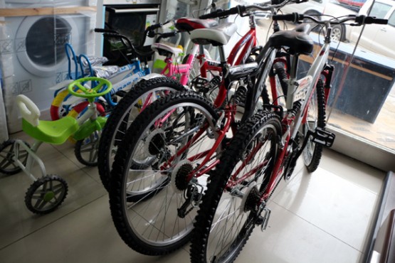 Beğendik Mobilyada Büyük Kampanya! ADRES: CUM.CAD. ÇARŞI GİRİŞİ / ŞEMDİNLİ - RECEP ACAR İLETİŞİM 0535 961 88 55