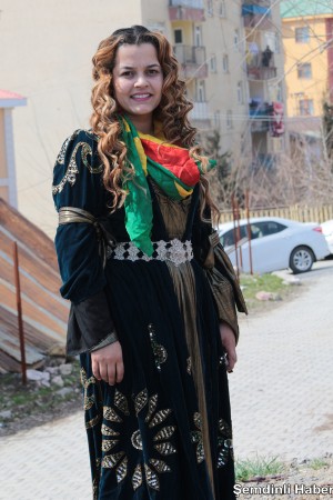 Şemdinli'de 'Kadınlar Günü' coşkuyla kutlandı: FOTO: Mesut KAZAK