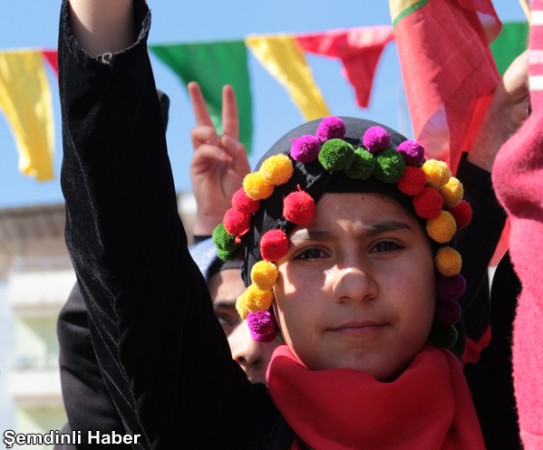 Şemdinli'de 'Kadınlar Günü' coşkuyla kutlandı: FOTO: Mesut KAZAK
