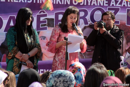 Şemdinli'de 'Kadınlar Günü' coşkuyla kutlandı: FOTO: Mesut KAZAK