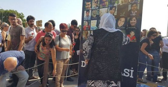 10. ayında Ankara Katliamı'nda yaşamını yitirenler anıldı