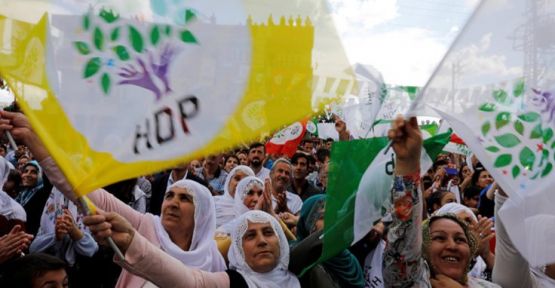 10 HDP'liden 8'inin oyu muhalefete
