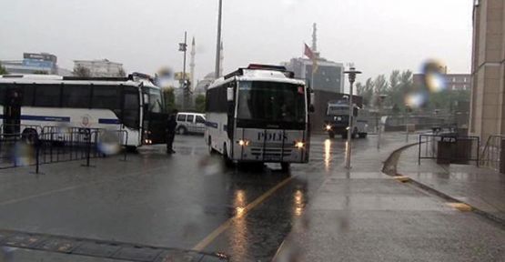 1 Mayıs gözaltıları Adliyeye getrildi