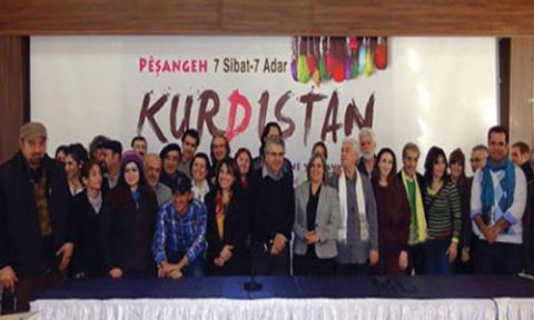 200 sanatçı ve aydından  Fransa'ya açık mektup