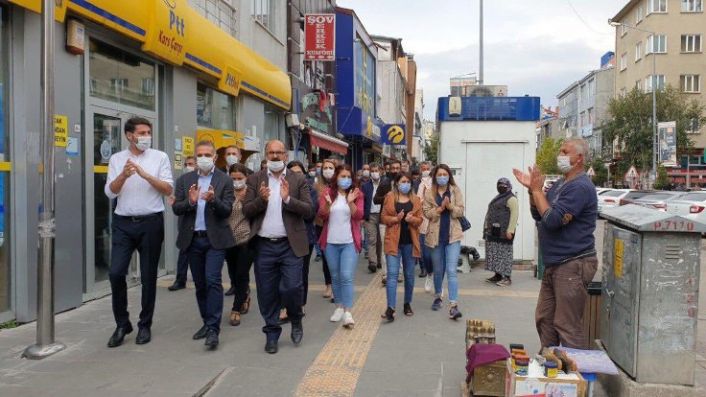 Kars'ta Ayhan Bilgen'e destek yürüyüşü