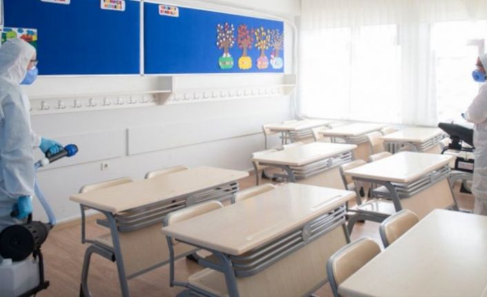 Öğrencilerde korona virüsü çıktı, tüm sınıf karantinaya alındı