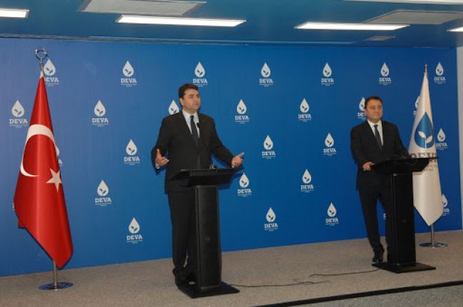 Babacan'ın Bêrû tepkisi: Vatandaşın dilinden korkan yönetim kabul edilemez