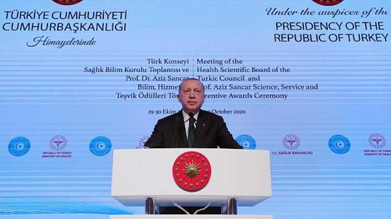 Erdoğan: Bize düşen bir görev varsa Yunanistan'ın yanındayız