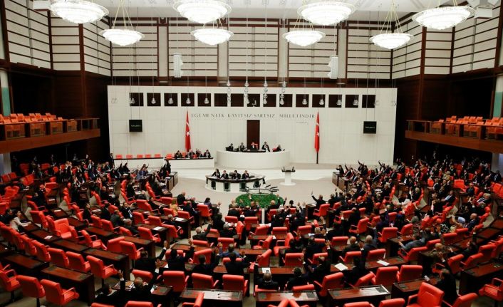 Altı milletvekilinden biri korona oldu