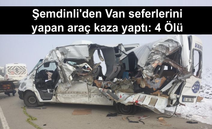 Şemdinli'den Van seferlerini yapan araç kaza yaptı: 4 Ölü
