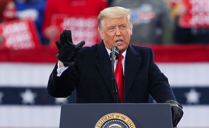 Azil davası öncesinde beş avukatı Trump'ı terk etti