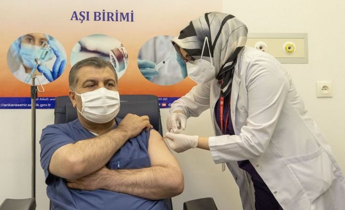 Sağlık Bakanı Koca 10 Şubat'ta, Erdoğan 11 Şubat'ta aşı olacak