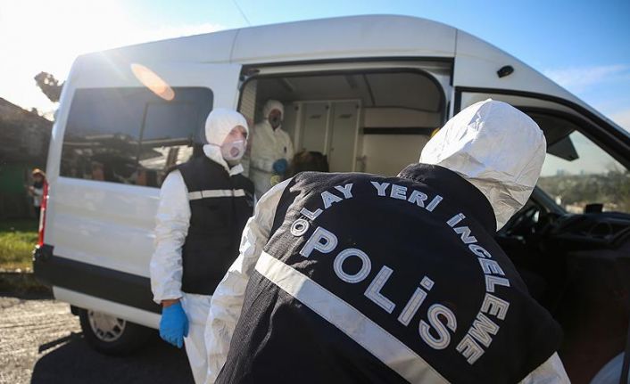 Eski muhtar okul servisini durdurup 2 çocuğu vurarak öldürdü