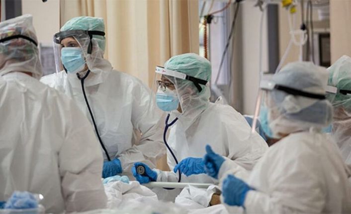 İtalya'da Covid skandalı: 'Ölümleri zamana yayın' diyen yetkili istifa etti