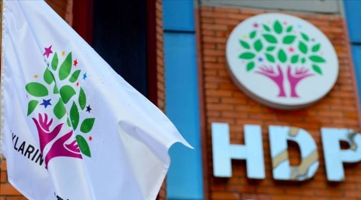 AYM, HDP iddianamesini iade kararını gerekçesiyle Yargıtay'a gönderdi