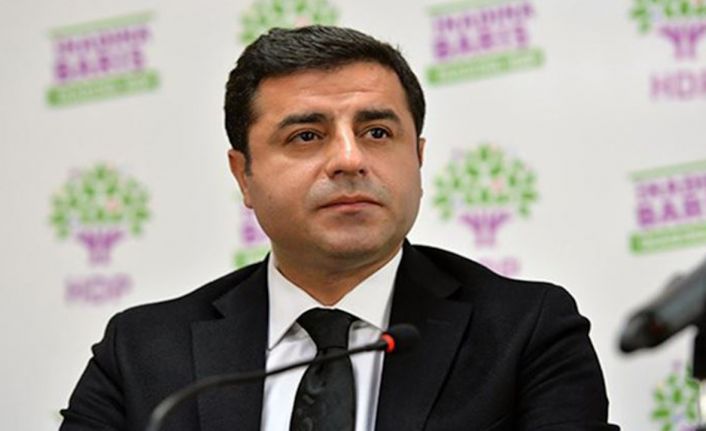 Demirtaş'tan hakimlere: En azından bir kere hukuka uygun davransaydınız