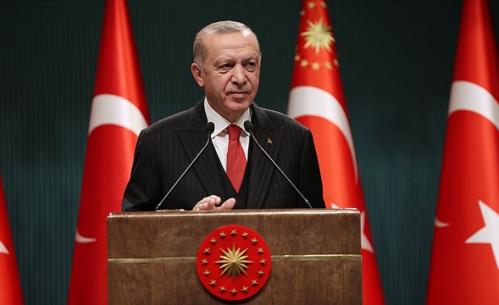 Erdoğan: Kontrollü normalleşme takvimi pazartesi günü açıklanacak