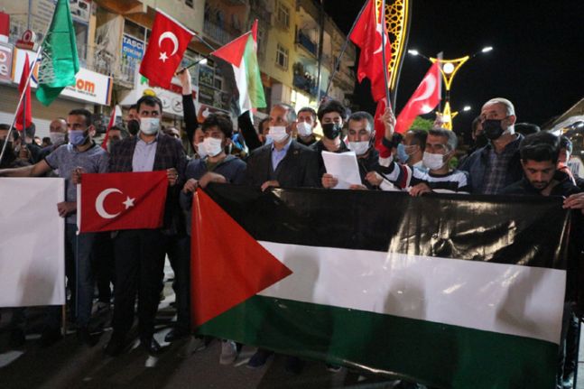 İsrail'in Mescid-i Aksa'ya ve Filistin'e saldırıları Şemdinli'de protesto edildi