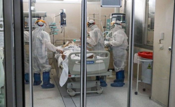 Korona virüsü salgını: Türkiye'de 278 kişi daha öldü