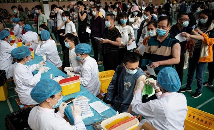 Çin'de yapılan Covid aşılarının sayısı 1 milyar dozu geçti