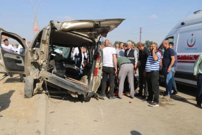 Yüksekova'da kaza: 9 yaralı