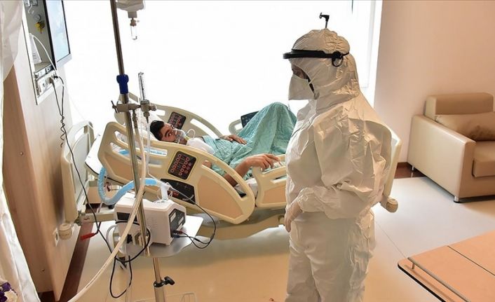 Covid-19 salgını: Türkiye'de 206 kişi daha öldü, 18 bin 622 yeni vaka tespit edildi