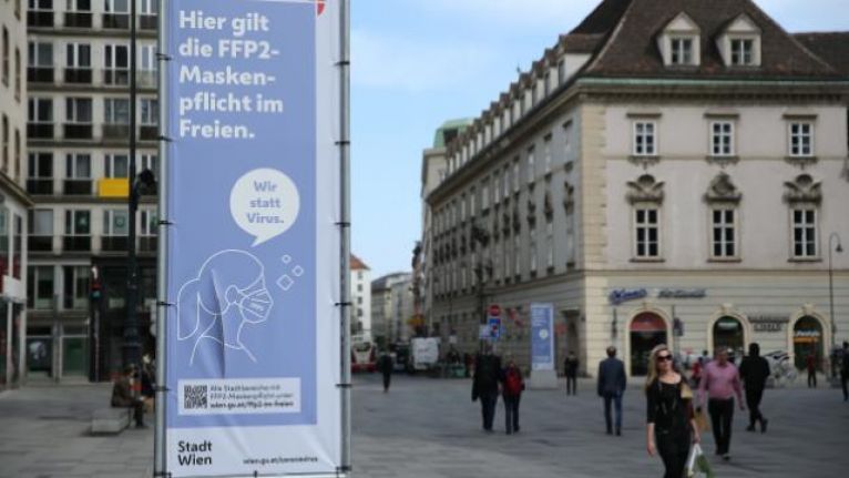 Avusturya'da aşısızlara özel sokağa çıkma yasağı