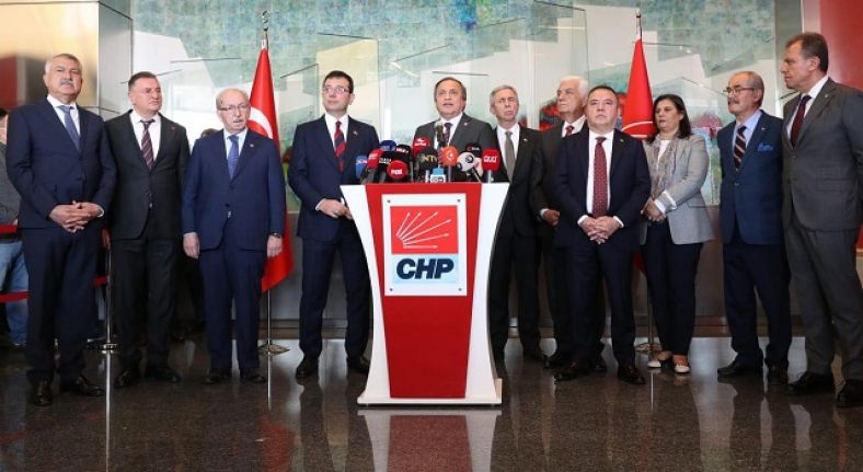 10 başkan CHP Genel Merkezi'nde: Teftişle ilgili sorunumuz yok