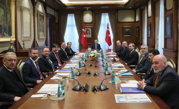 Cumhurbaşkanı Erdoğan ve Memur-Sen heyeti ek zammı görüştü