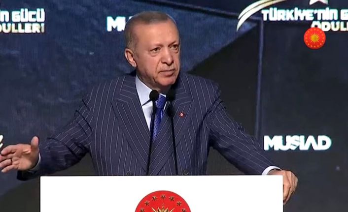 Erdoğan: Savaştan çıkıp ülkemize sığınan Suriyelilere sahip çıkacağız