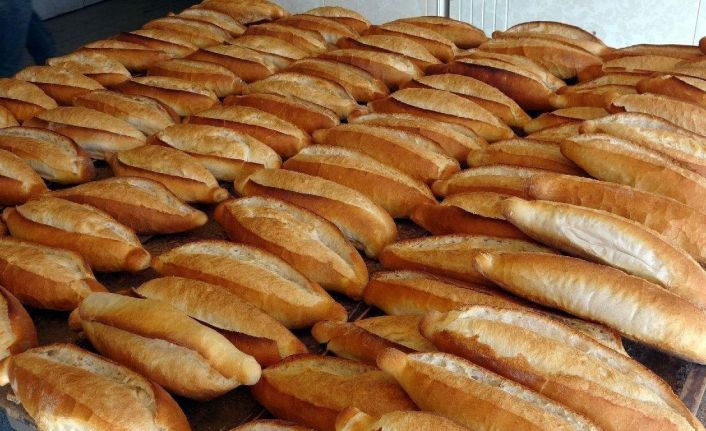 İstanbul'da ekmeğin 5 TL'den satışı durduruldu