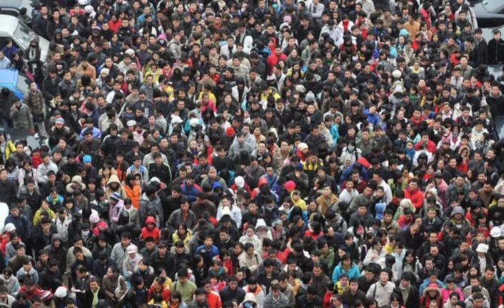 Covid'den etkilenen AB'de iki yıldır nüfus azalıyor