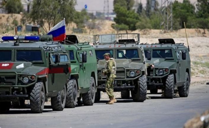 Rusya ve ABD'den Suriye'de hava saldırısı: El Nusra ve İranlı hedefler vuruldu