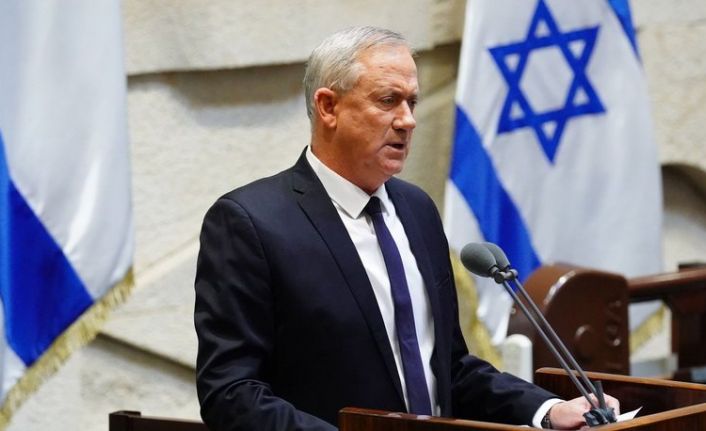 İsrail Savunma Bakanı Gantz: İran, Suriye’deki tesislerde gelişmiş silahlar üretiyor