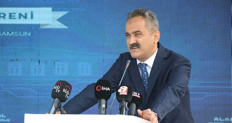 Milli Eğitim Bakanı Mahmut Özer istedi, 22 bin öğrenci sınıf geçti