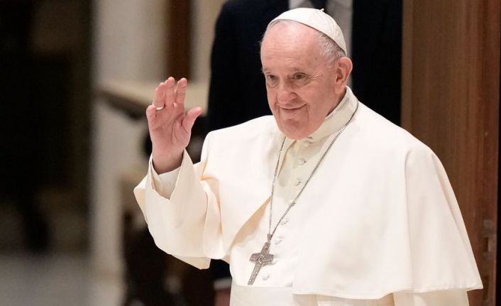 Papa'dan Ezidilere yardım sözü: Elimizden gelen her şeyi yapacağız