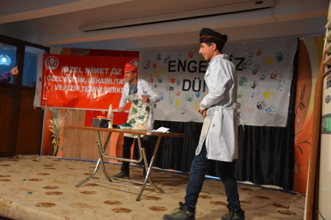 Şemdinli'de 3 Aralık Dünya Engelliler Günü Etkinliği Düzenlendi