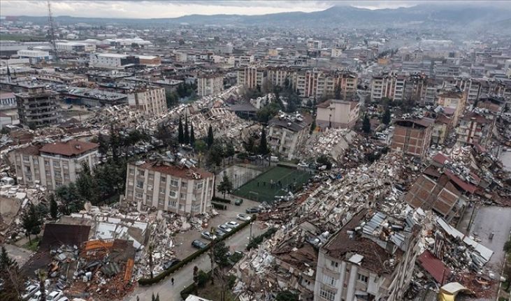 Depremin altıncı günü: Can kaybı 22 bin 327'e yükseldi