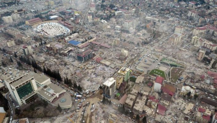 Depremlerde açıklanan can kaybı sayısı 39 bin 672’ye yükseldi