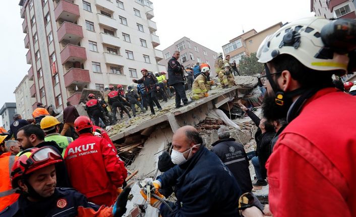 Maraş depremi dünya basınında: '12 saat geçmeden 2. deprem'