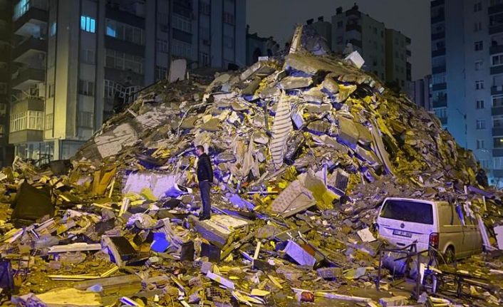 Maraş'ta 7,4'lük deprem: 284 ölü, 2 bin 323 yaralı
