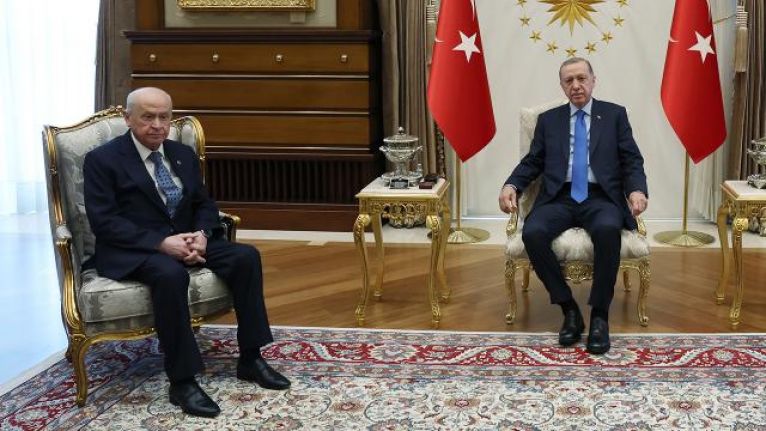 Erdoğan-Bahçeli görüşmesi 1 saat sürdü