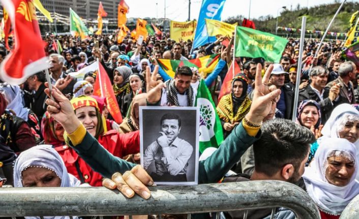 İstanbul Valiliği Newroz alanına giden yolları duyurdu