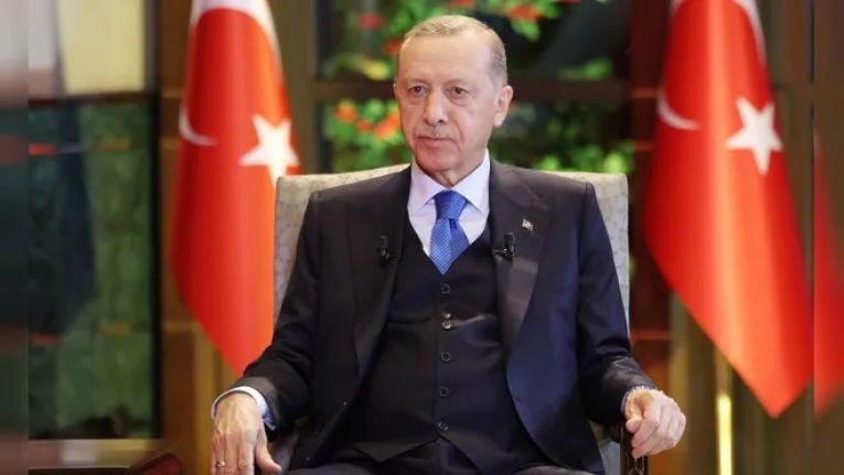 Erdoğan: 42 bin 500 sağlık personeli alıyoruz