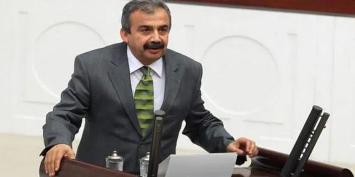 Yeşil Sol Parti'nin Meclis Başkanvekili Sırrı Süreyya Önder oldu
