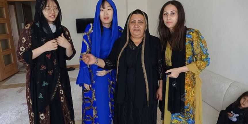 Yüksekovalı Vekalet, Güney Koreli ve Azerbaycanlı öğrencileri evinde misafir etti
